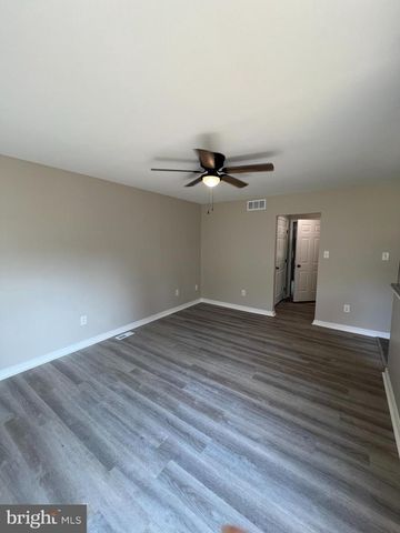 29 ORCHARD AVE, Maple Shade, NJ 08052