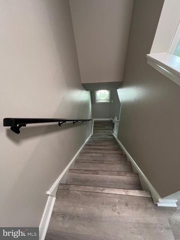 29 ORCHARD AVE, Maple Shade, NJ 08052