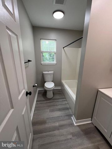 29 ORCHARD AVE, Maple Shade, NJ 08052