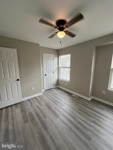 29 ORCHARD AVE, Maple Shade, NJ 08052