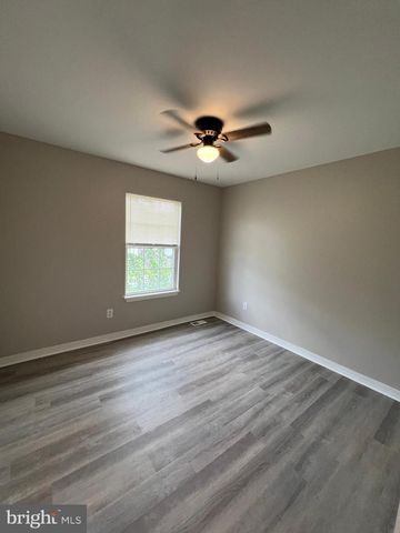 29 ORCHARD AVE, Maple Shade, NJ 08052