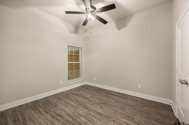 1621 Legacy dr, Tyler, TX 75703
