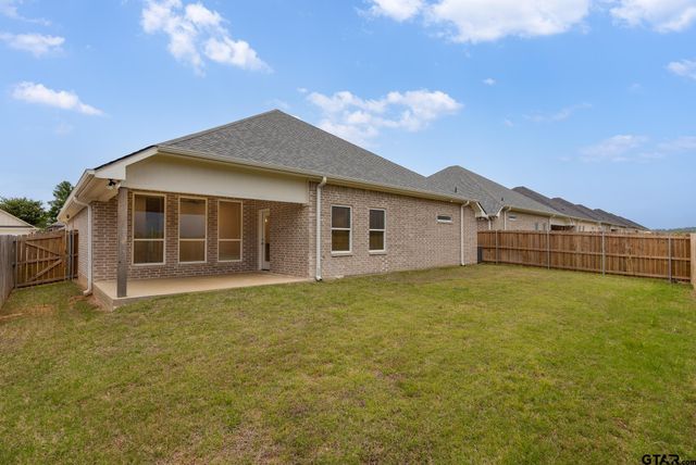 1621 Legacy dr, Tyler, TX 75703