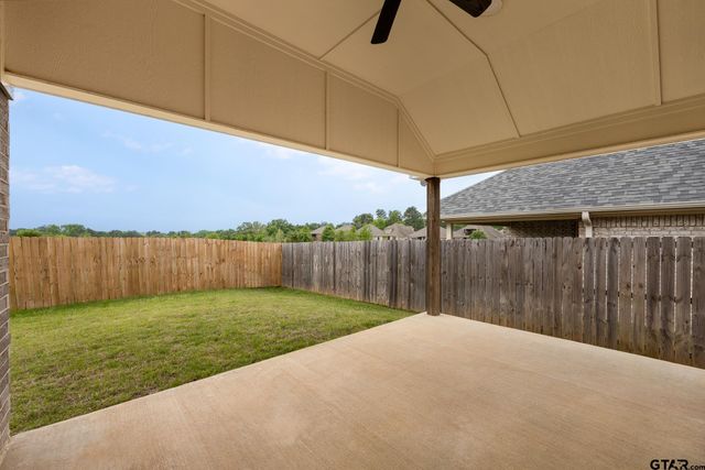 1621 Legacy dr, Tyler, TX 75703
