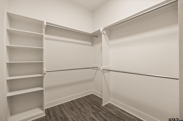 1621 Legacy dr, Tyler, TX 75703
