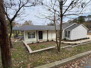 3632 Pearson Circle, Guntersville, AL 35976