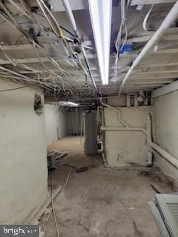 254 E MAIN ST, Norristown, PA 19401