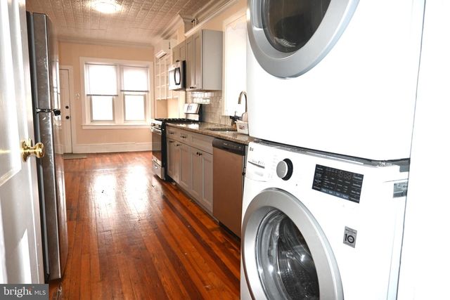 254 E MAIN ST, Norristown, PA 19401