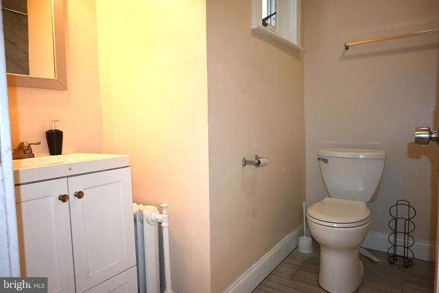 254 E MAIN ST, Norristown, PA 19401