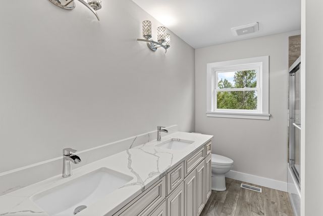 330 OAK HILL Court, Antioch, IL 60002
