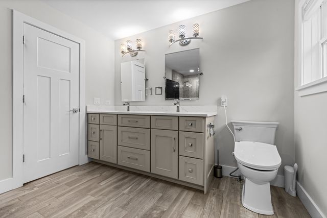 330 OAK HILL Court, Antioch, IL 60002