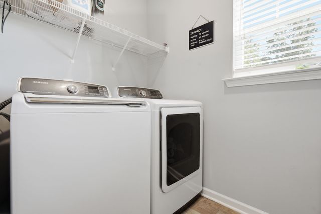 777 Garland Dr, Hermitage, TN 37076