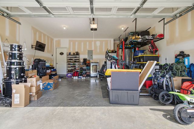 777 Garland Dr, Hermitage, TN 37076