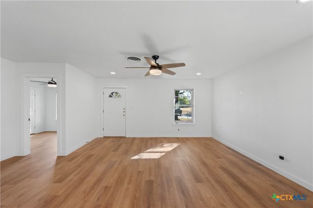 115 W Fowler Avenue, Killeen, TX 76541