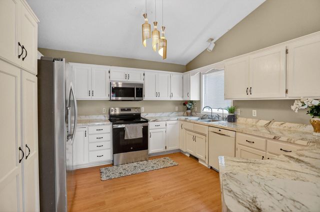 696 79th Street, Lino Lakes, MN 55014