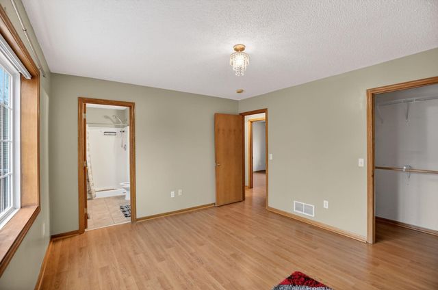 696 79th Street, Lino Lakes, MN 55014