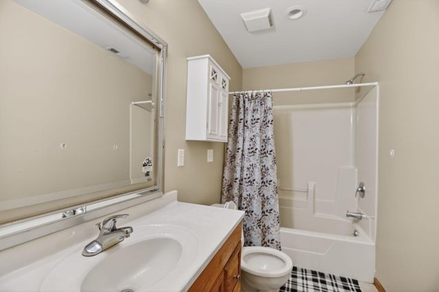 696 79th Street, Lino Lakes, MN 55014