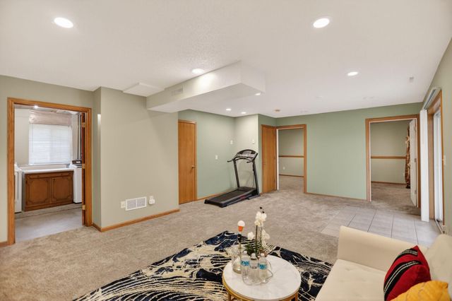 696 79th Street, Lino Lakes, MN 55014