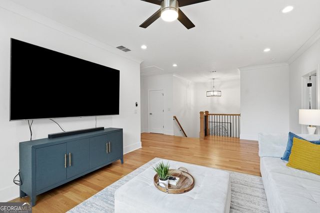 2114 Memorial Drive SE, Atlanta, GA 30317