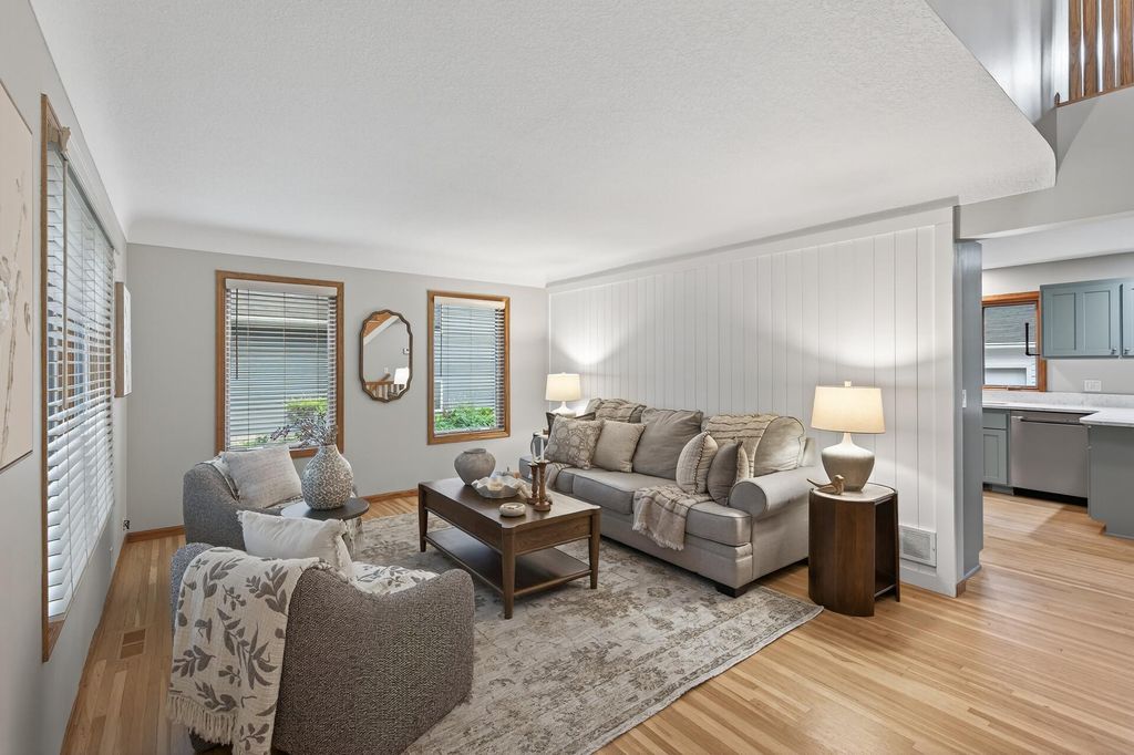 839 Arbogast Street, Shoreview, MN 55126