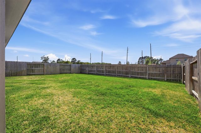 2304 W Winding Pines Drive, Tomball, TX 77375