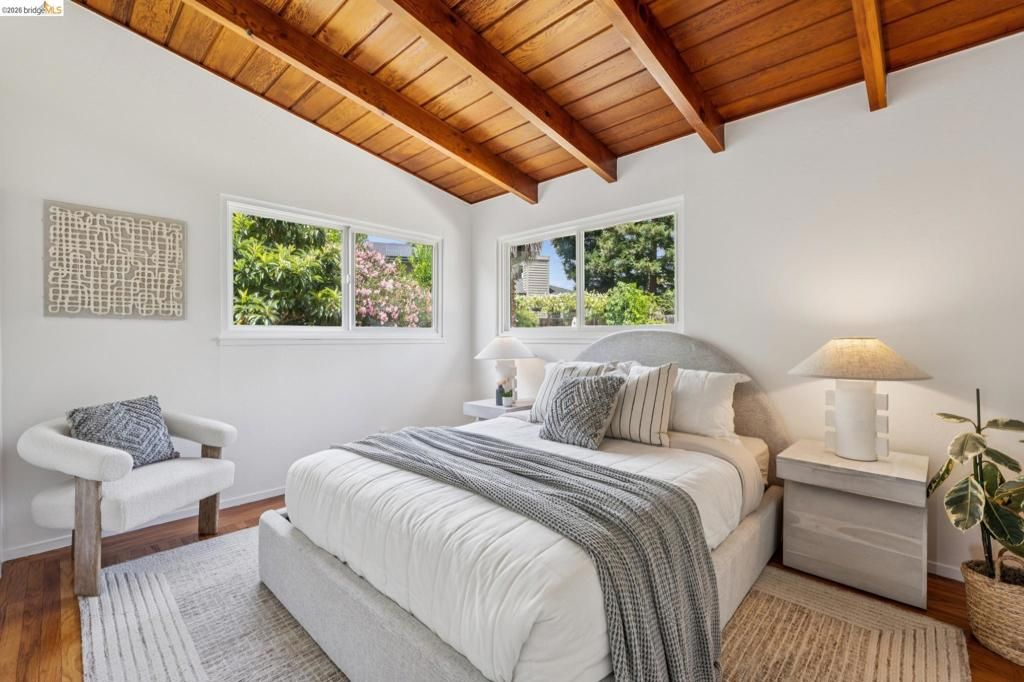 Image 27 of property listing at 2645 Buenos Aires Ct, Walnut Creek, CA 94597