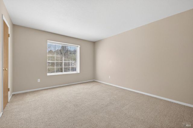 2155 Hastings Ct, Santa Rosa, CA 95405