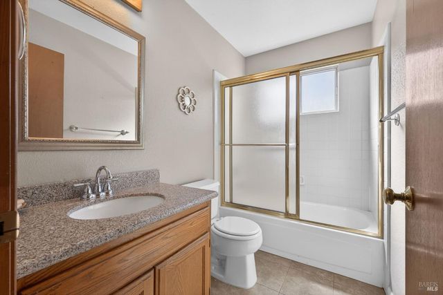 2155 Hastings Ct, Santa Rosa, CA 95405