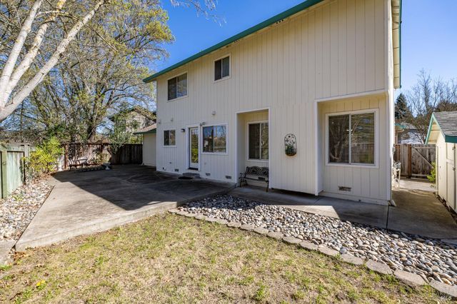 2155 Hastings Ct, Santa Rosa, CA 95405