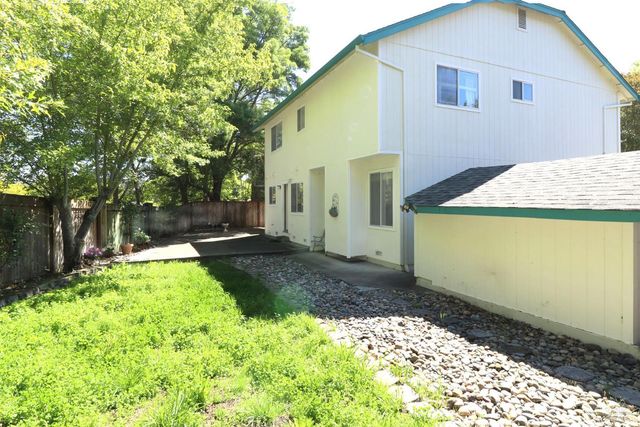 2155 Hastings Ct, Santa Rosa, CA 95405