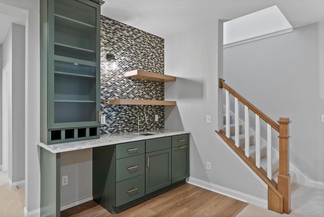 W214N4987 Casey COURT, Menomonee Falls, WI 53051