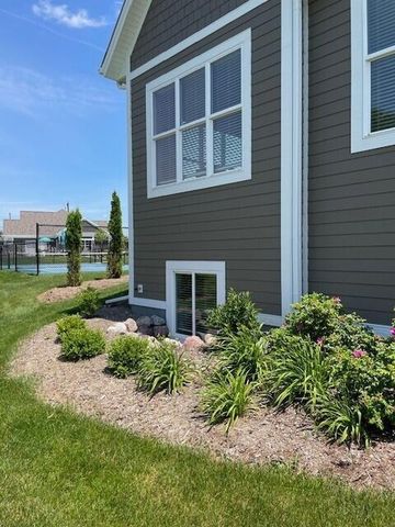 W214N4987 Casey COURT, Menomonee Falls, WI 53051