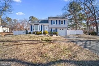 12 6th Street, Barnegat, NJ 08005
