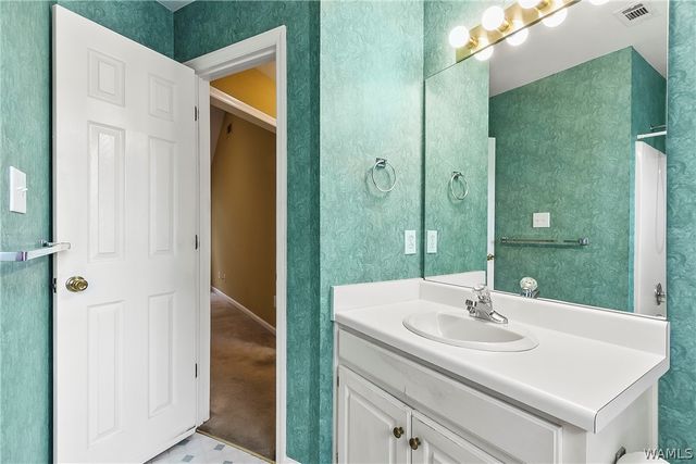 1714 Bradford, Bessemer, AL 35022