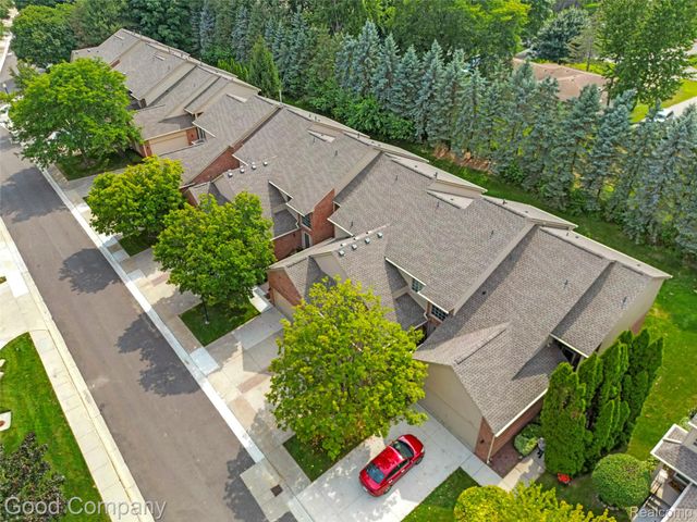 55441 Boardwalk Drive, Shelby Charter Township, MI 48316