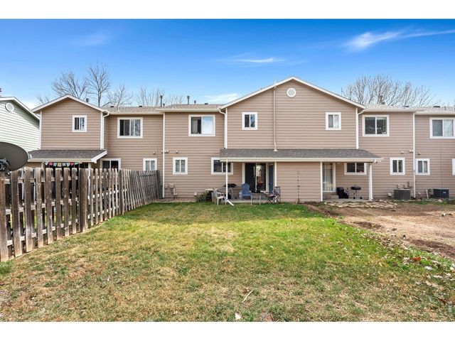 2052 Glenmoor Dr, Fort Collins, CO 80521