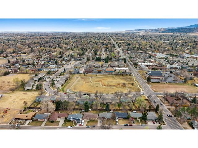 2052 Glenmoor Dr, Fort Collins, CO 80521