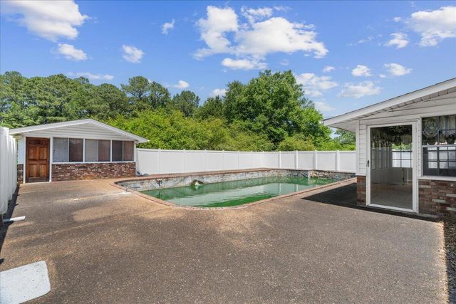 324 Mary Sue Drive SE, Dalton, GA 30721