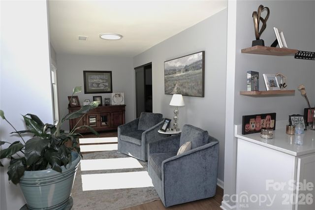 3761 Rock Bridge Drive NE, Conover, NC 28613