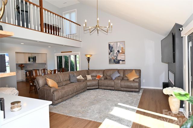 3761 Rock Bridge Drive NE, Conover, NC 28613