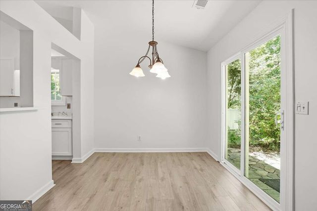 847 Riverstone Lane, Woodstock, GA 30188