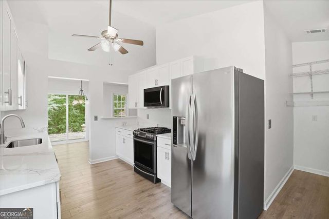 847 Riverstone Lane, Woodstock, GA 30188