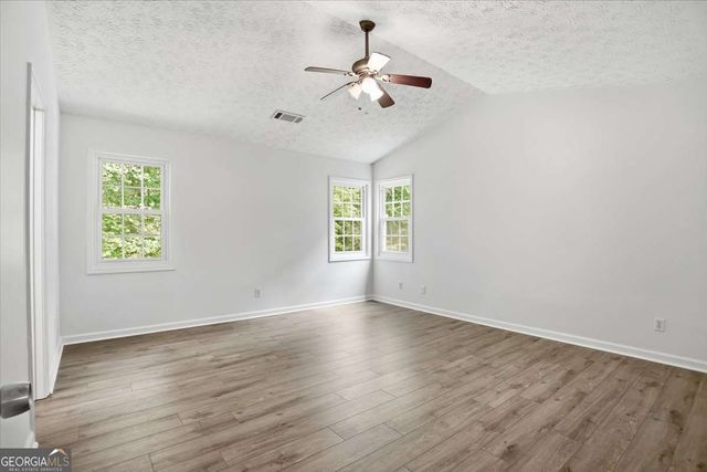 847 Riverstone Lane, Woodstock, GA 30188
