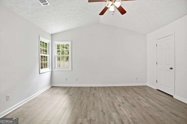 847 Riverstone Lane, Woodstock, GA 30188