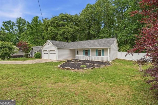 847 Riverstone Lane, Woodstock, GA 30188