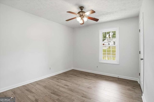 847 Riverstone Lane, Woodstock, GA 30188