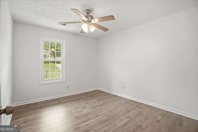 847 Riverstone Lane, Woodstock, GA 30188