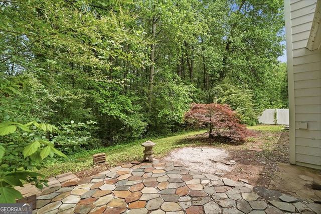 847 Riverstone Lane, Woodstock, GA 30188