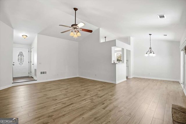 847 Riverstone Lane, Woodstock, GA 30188
