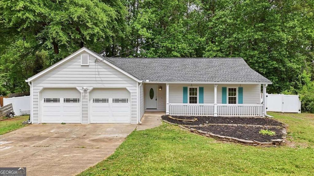 847 Riverstone Lane, Woodstock, GA 30188